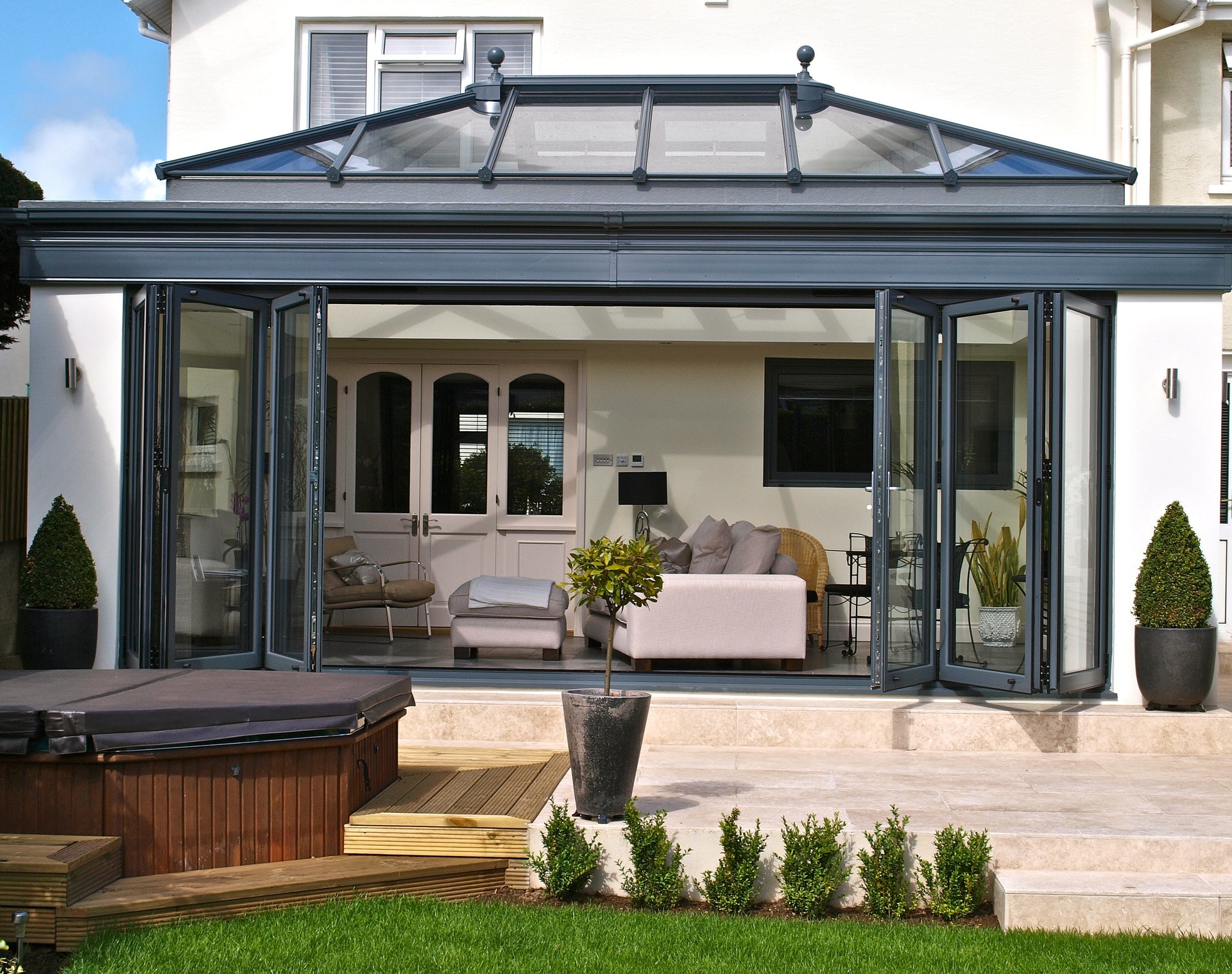 Bespoke 6 Panel Bifold